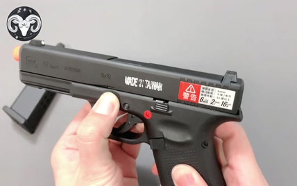 战术羊（华裔）在韩国首尔介绍VFC G17 Gen5 GBB玩具枪